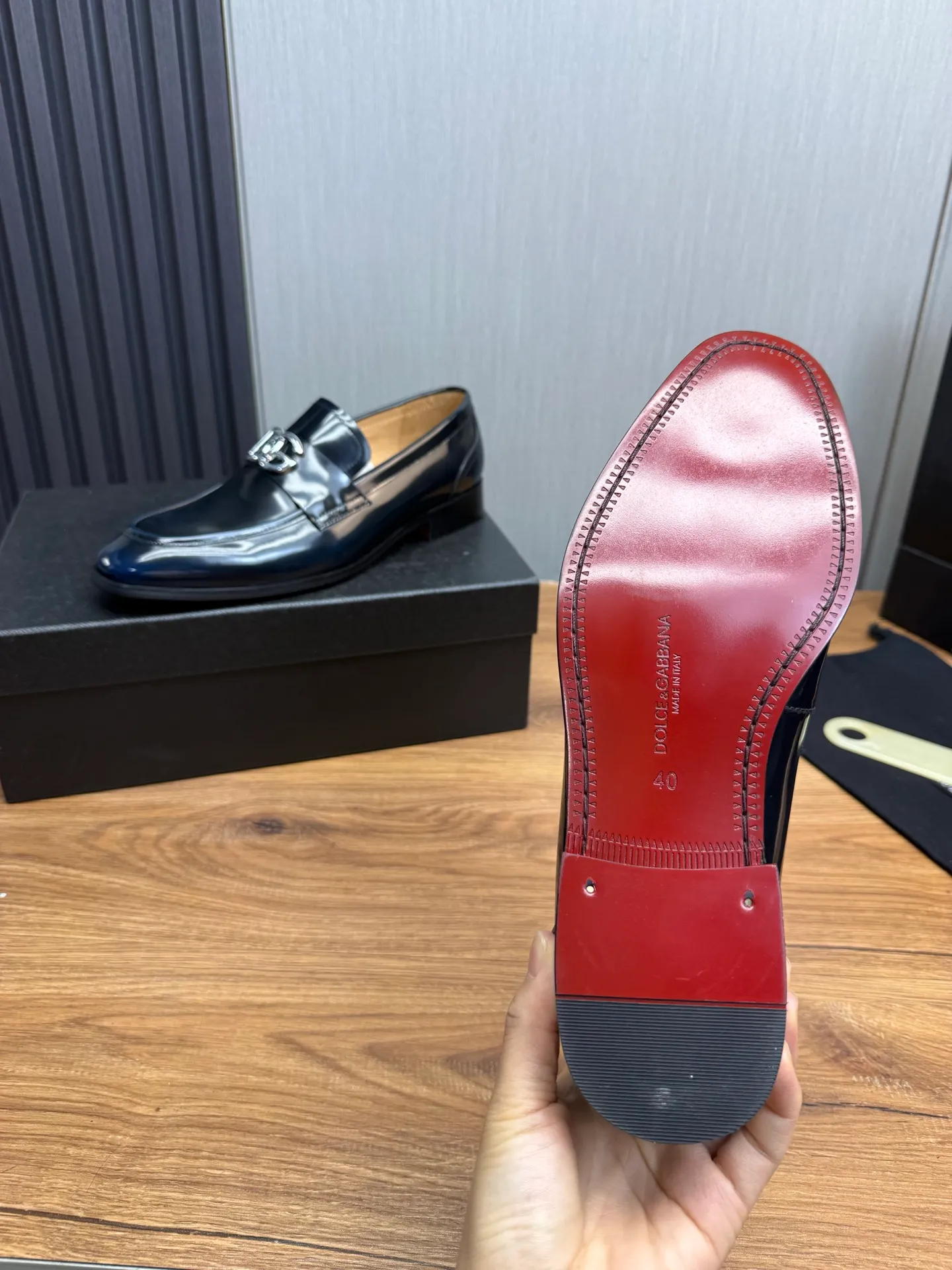 Factory price 520💰 Dolce&G .DG men's loafers👞 Classic and fashionable style, embellished with personalized DG logo. Imported cowhide, open-edge beaded cowhide, cowhide lining, original non-slip and wear-resistant outsole Size: 39-44 (customized at 38.45)